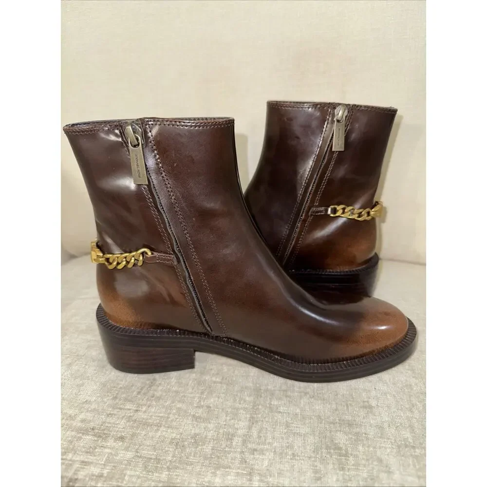 Michael Kors Carlisle Burnished Leather Chain Detail Luggage Booties Size 6M EUC